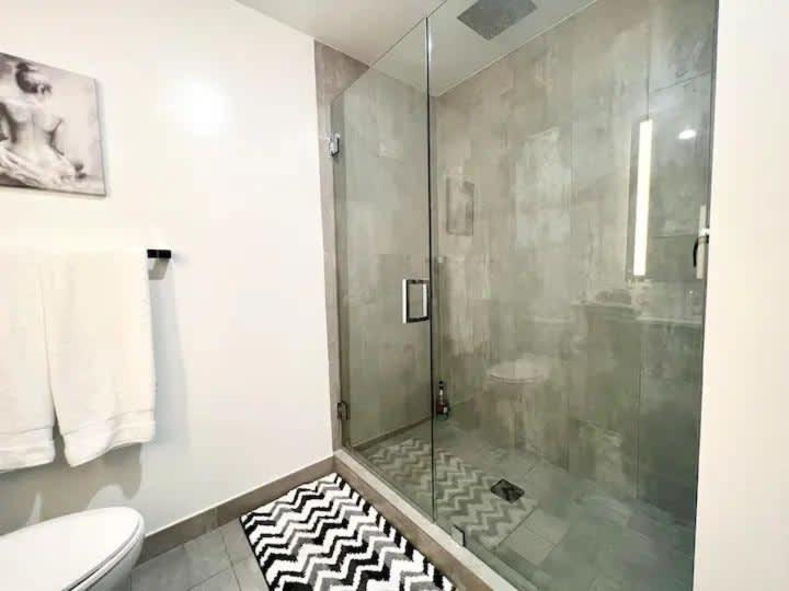2Br, 2 Baths Lux Downtown Apt Heart Of Austin With Amazing Views, Pool, & Gym Exterior foto